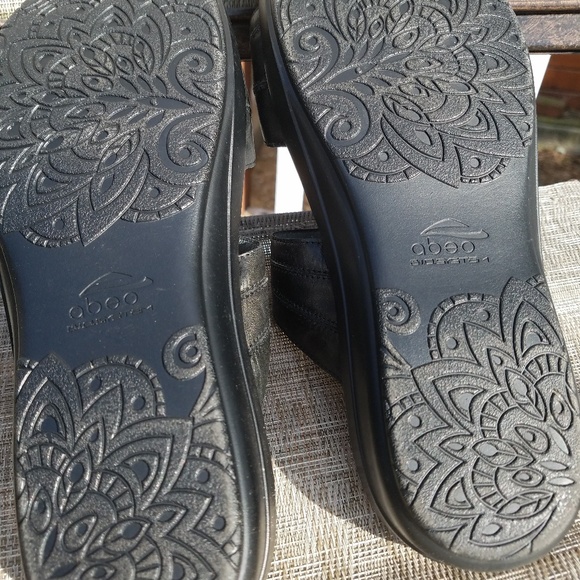 Abeo sandles - Picture 4 of 4